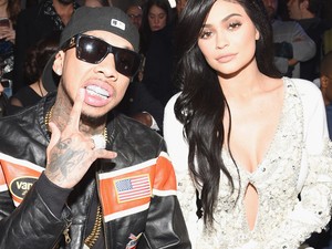 Tyga végre őszintén vallott arról, ki Kylie Jenner babájának apja!