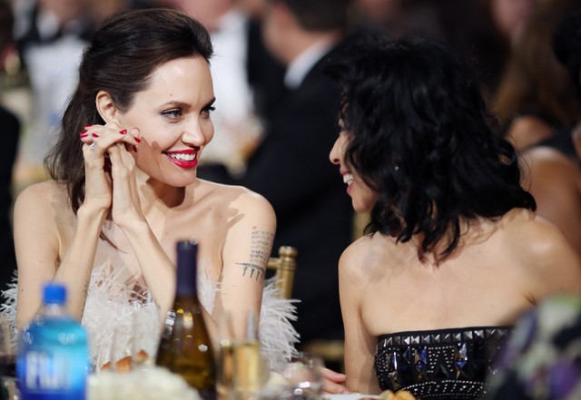 Angelina Jolie és Loung Ung