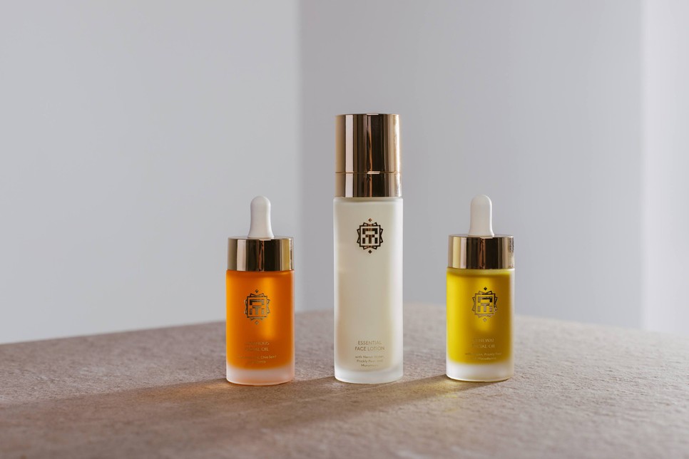 Tóth Anita, az ANITATOTH márka alapítója három alapvető termékből álló bőrápolási rutint ajánl.