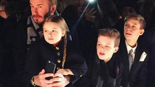 Harper Beckham már megint a divathét sztárja
