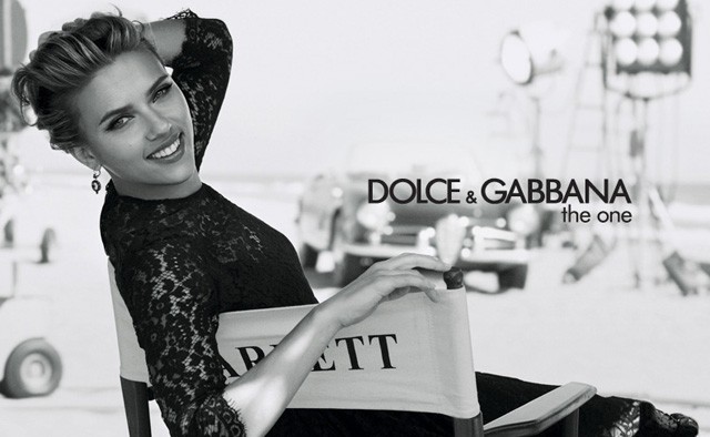 Tökéletesen érezte a filmes hangulatot, Scarlett Johansson az egyik kedvenc fotóját köszönheti neki, amelyet a Dolce & Gabbana kampányához készített róla Peter Lindbergh