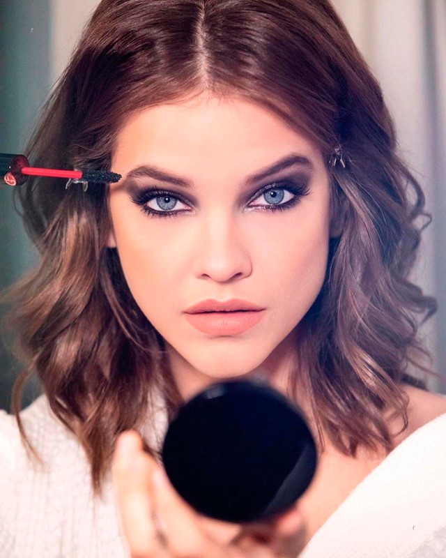 Palvin Barbi elkészítette első live videóját: ilyen gyönyörűen sminkelte ki magát benne