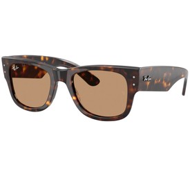 Napszemüveg RAY-BAN - Optic World 110 990 Ft - 25% kedvezmény a GLAMOUR-napok Summer Week ideje alatt