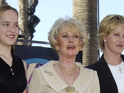 Dakota Johnson nagyija 88 évesen lett a Gucci arca