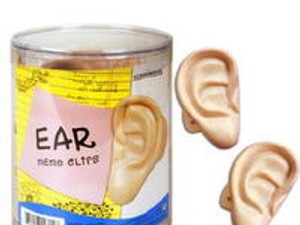 Fülzsír után fülfétis