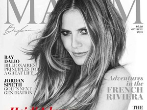 Heidi Klum már megint pucér, és eléggé dögös