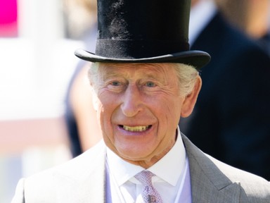 Ő Károly király titkos fegyvere: elképesztően sokat tesz a monarchiáért és évtizedek óta hűséges az uralkodóhoz