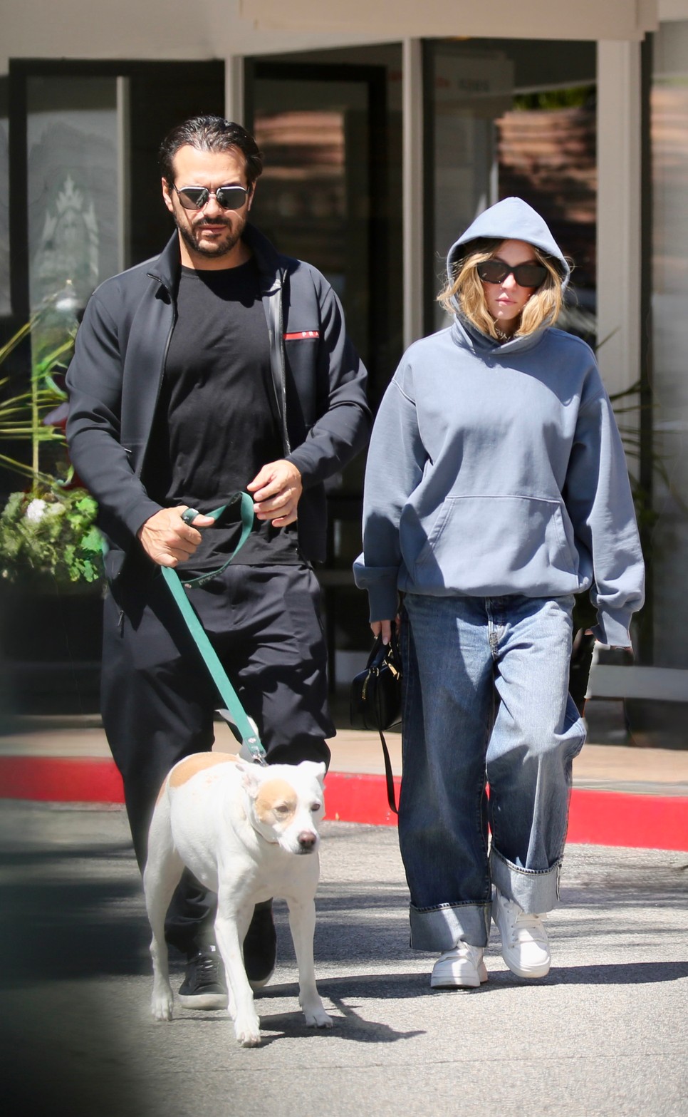 Sydney Sweeney-t és Jonathan Davino-t először látták együtt a szakításuk óta