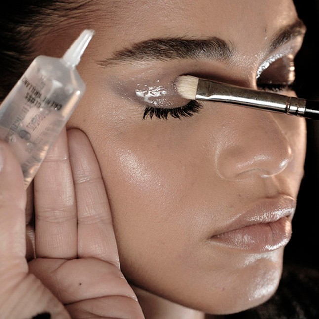 Modern balerina-smink a kifutóról