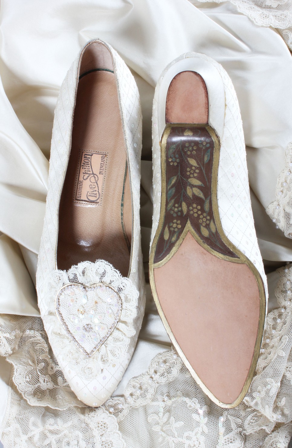 Diana hercegné esküvői cipő