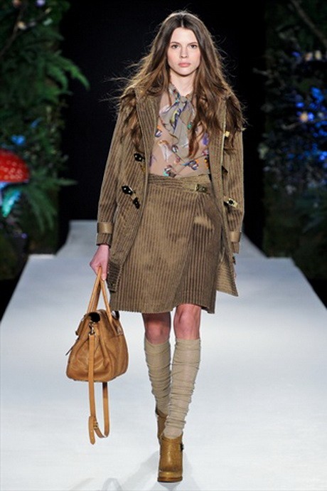 Adina a Mulberry bemutatóján. (Fotó: style.it)