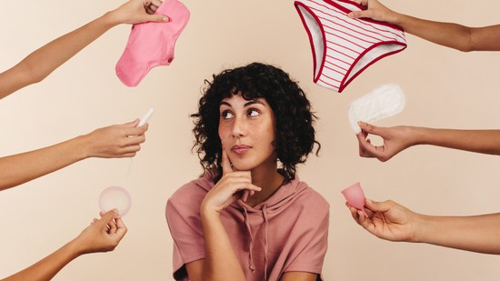 Vannak lányok, akik a menstruáció első pár napján rendszeresen maradnak ki az iskolából orvosi igazolással, mert nincs pénzük betétre