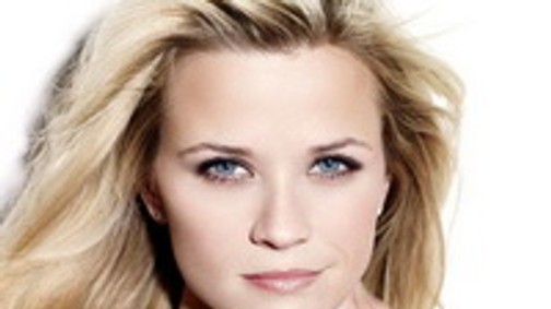 Reese Witherspoon és az AVON az erőszak ellen