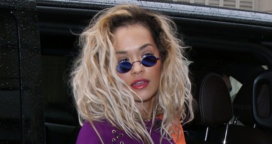 Rita Ora hip-hop couture szerelése óriási