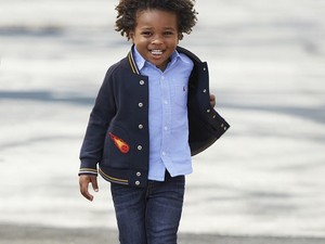 Igazi cukiság! A popsztár 3 éves kisfia modell lett