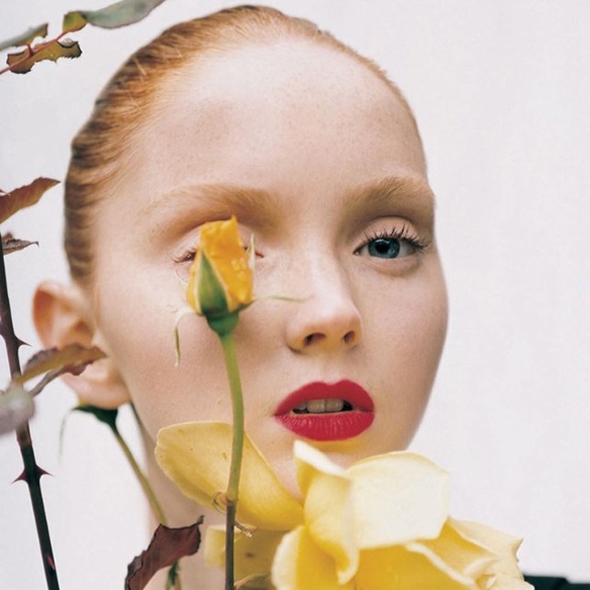 Lily Cole: @lilycole Nem csak szép, de okos is! A modell csodás selfie-ket, szépséges tájakat és inspiratív idézeteket oszt meg.