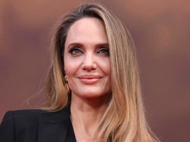 Angelina Jolie-t új párja is elkísérte a vörös szőnyegre: ez a férfi lenne Brad Pitt utódja?