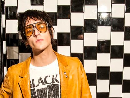 Az ország kedvenc frontembere: íme Henri Gonzo, és minden, amit érdemes tudni róla