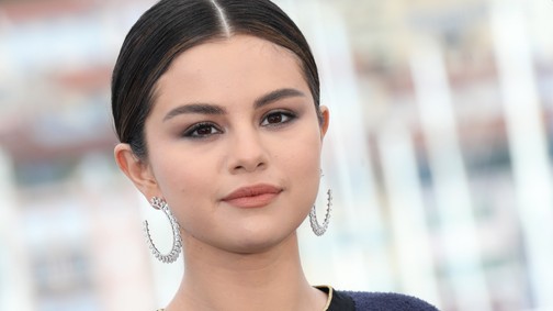 Selena Gomez eleganciájával mindenkit túlragyogott az Emmy gálán