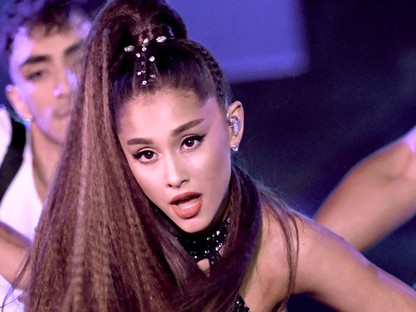 Megőrült a Twitter! Ez a lány Ariana Grande és Demi Lovato eltitkolt közös gyermeke?