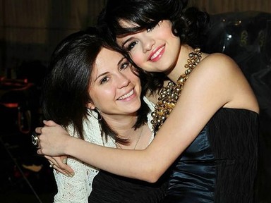 Selena Gomez borzasztóan összeveszett az édesanyjával, mentőt kellett hívni