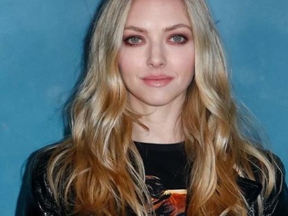 Amanda Seyfried 15 évet letagadhatna ebben a szettben, mégis ultramenő 