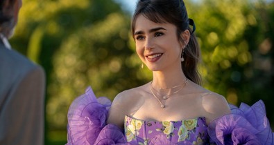 35 éves lett az Emily Párizsban színésznője - íme 10 szett, amiben született stíluskirálynő