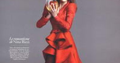 64 oldal színtiszta divat!