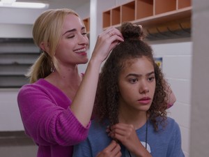 Családi karma: Ez az asztrológiai oka, ha egy életen át komoly problémáid vannak az anyáddal vagy az apáddal