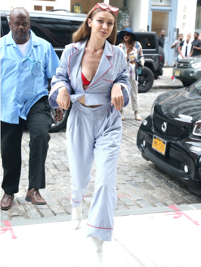 Gigi Hadid streetstyle