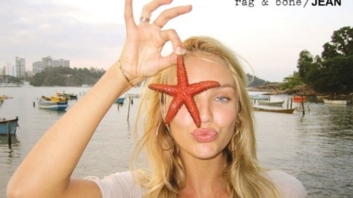 Pucsít és vetkőzik - a szupermodell forró hete!