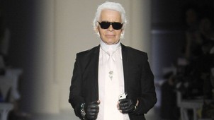 „A tervezés olyan, mint a légzés, és ha nem lélegzem, bajban vagyok” - Hat éve nincs köztünk Karl Lagerfeld, a kreativitás és szépség halhatatlan őrzője