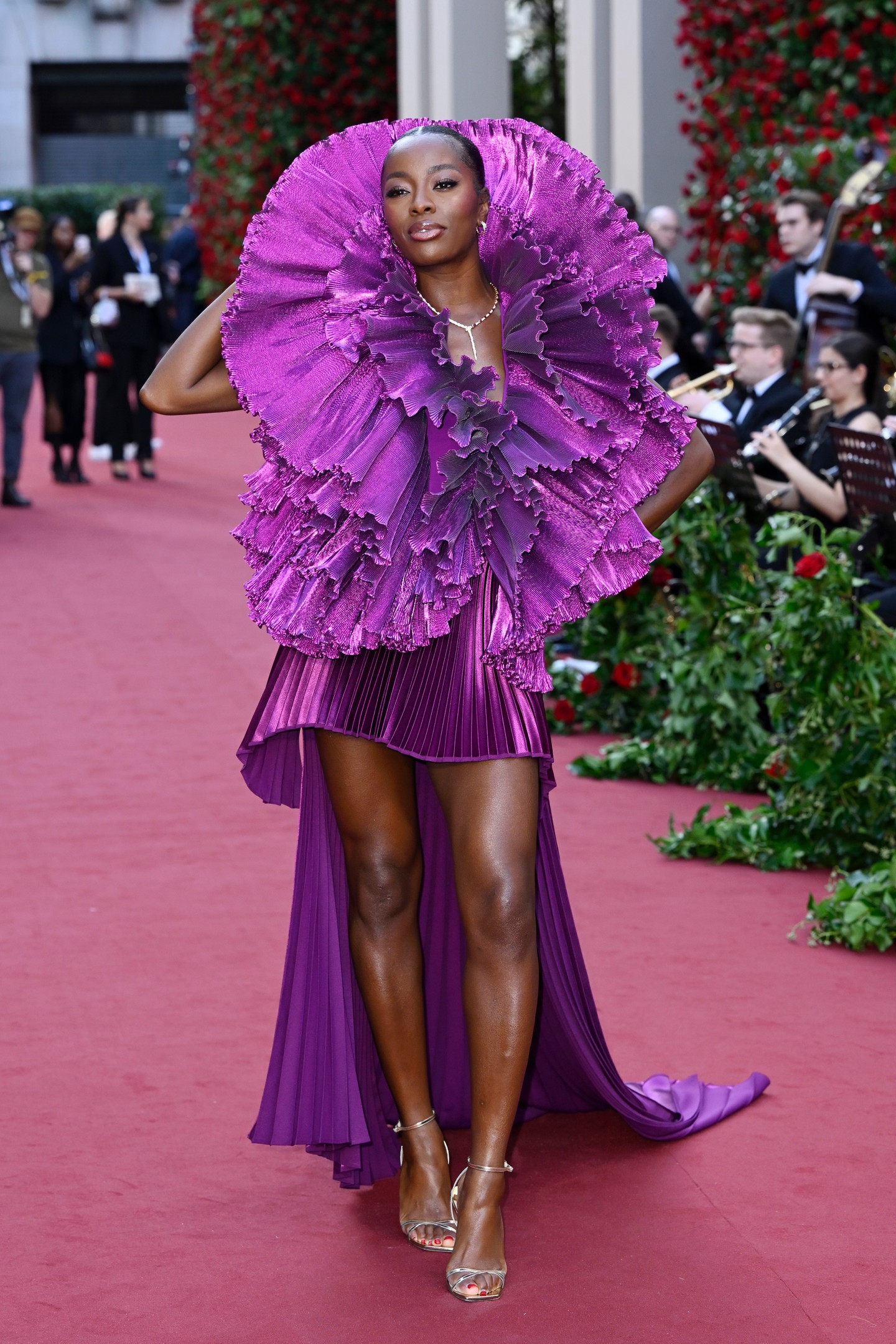 Aj Odudu a Vogue World: London vörös szőnyegén