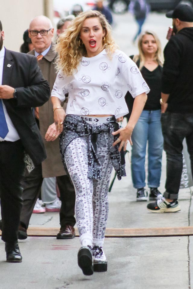 Miley Cyrus Converse