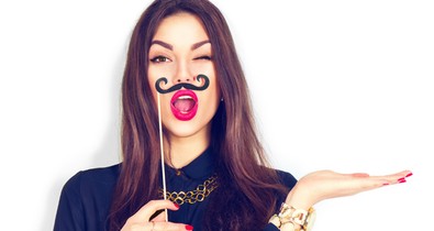 Így szabadulhatsz meg egyszerűen a kellemetlen bajuszpihéktől