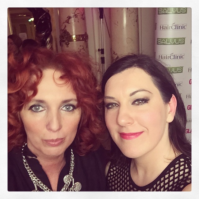 Az egyetlen kategória, amit nem az olvasók szavaznak Az év hősnője. Ennek a címnek a nyertese idén Bódis Kriszta volt. Kötelező selfie főszerkesztőnkkel, Maróy Krisztinával.