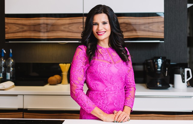 Ünnepi sütikavalkád! Lesd el a fitneszguru diétás finomságait!