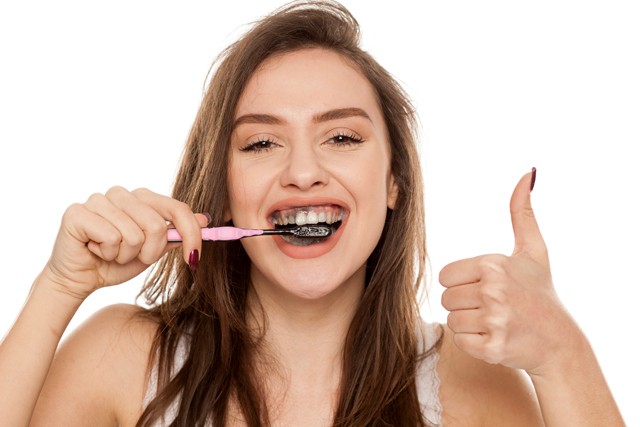 Fogfehérítés és arcápolás természetesen? Mutatjuk hogyan vágj bele