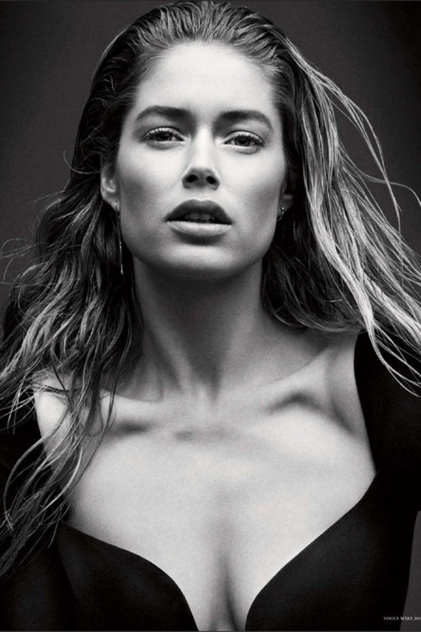 Megmutatta milliódolláros alakját a holland szépség