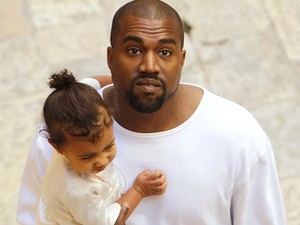 Hogy hol keresztelte Kim Kardashian és Kanye West North-ot?!