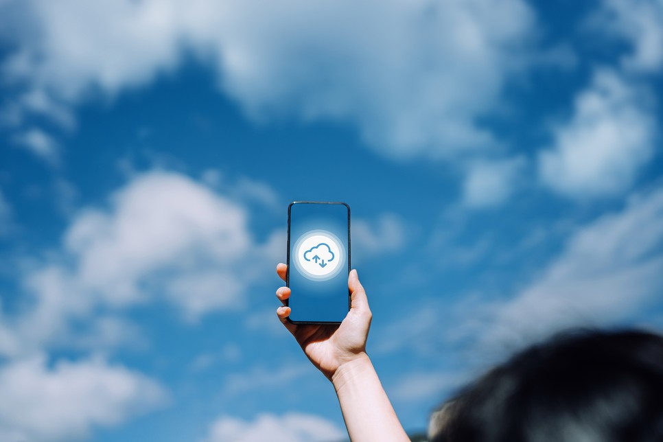 A felhőalapú tárhelyek biztonságosabb megoldásnak számítanak mint a technikai eszközökön tárolt adatok!