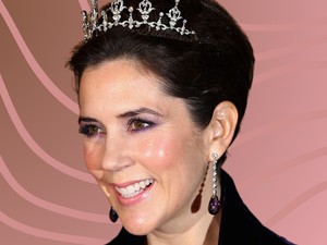 Mintha Katalin hercegnét látnánk: Mária dán királyné káprázatos megjelenésén csak ámulunk