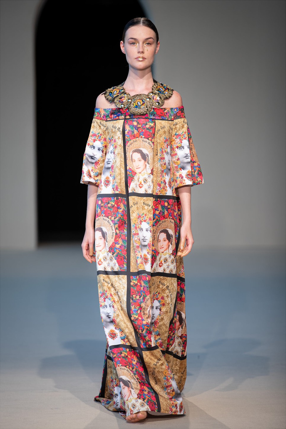 Szent Madonnák a Romani Design legújabb kollekciójában