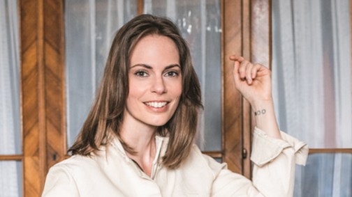 Mengyán Eszter: Fast fashion helyett szavazz az időtálló ruhadarabokra