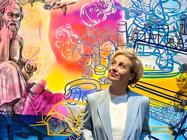 Soós Nóra: „Minden egyes képnél belehalok a festésbe”