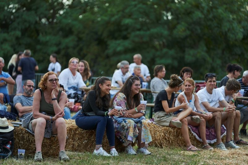 Irodalom a kertben, koncertek a dombon - egy hét múlva Margófeszt