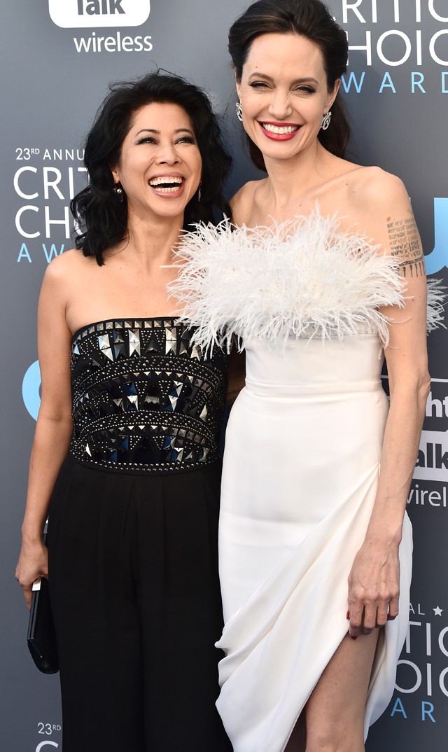 Angelina Jolie és Loung Ung