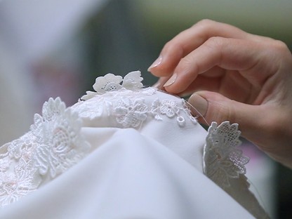 Benes Anita, a Daalarna gyönyörű menyasszonyi ruháinak tervezője mesél szakmájáról