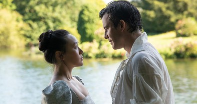 A Bridgerton írónője elmondta, mit gondol a negyedik évad jelenetéről, ami mindenkinél kiverte a biztosítékot