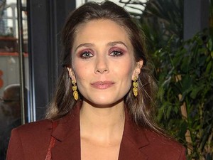 Elizabeth Olsennek annyira tökéletesen áll a frufru, hogy te is ilyet akarsz majd